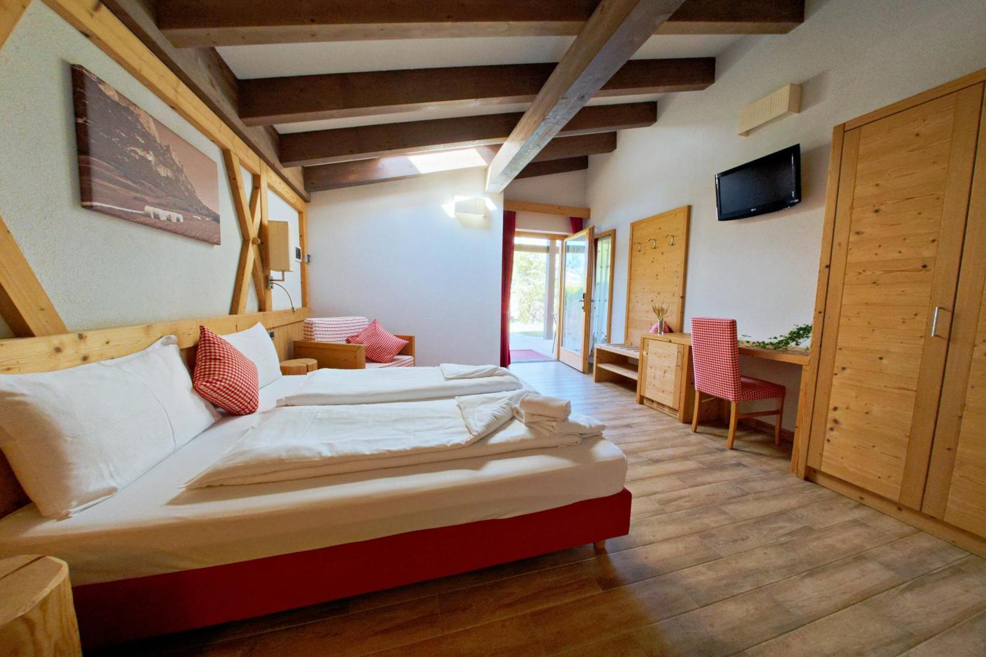 Rta Hotel Le Vallene Terlago Eksteriør bilde